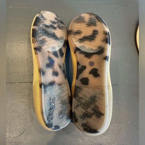 Like New Rothy’s Flats - Picture 6 of 7